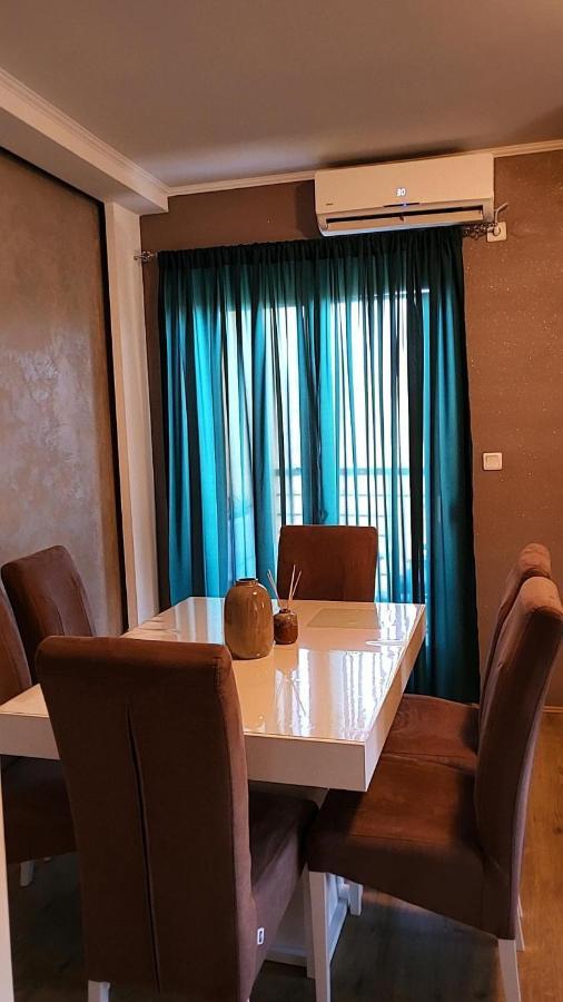 Apartman Crown Vrnjačka Banja Exteriör bild